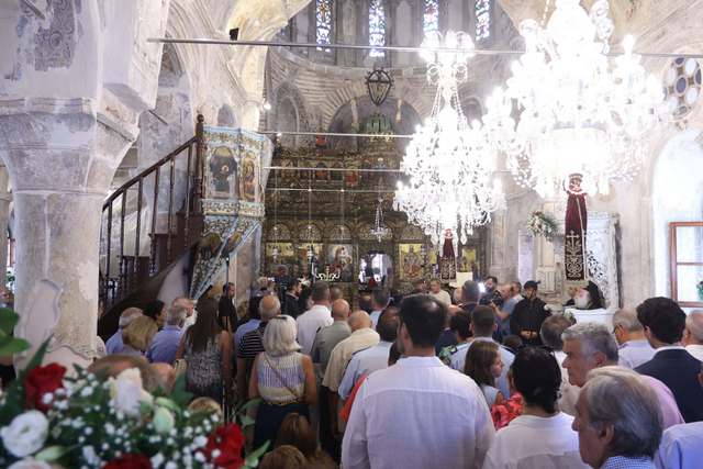 ΑΓΙΟΣ ΓΕΩΡΓΙΟΣ ΣΥΚΟΥΣΗΣ: ΚΟΣΜΟΣΥΡΡΟΗ ΚΑΙ ΣΥΓΚΙΝΗΣΗ ΣΤΑ ΘΥΡΑΝΟΙΞΙΑ